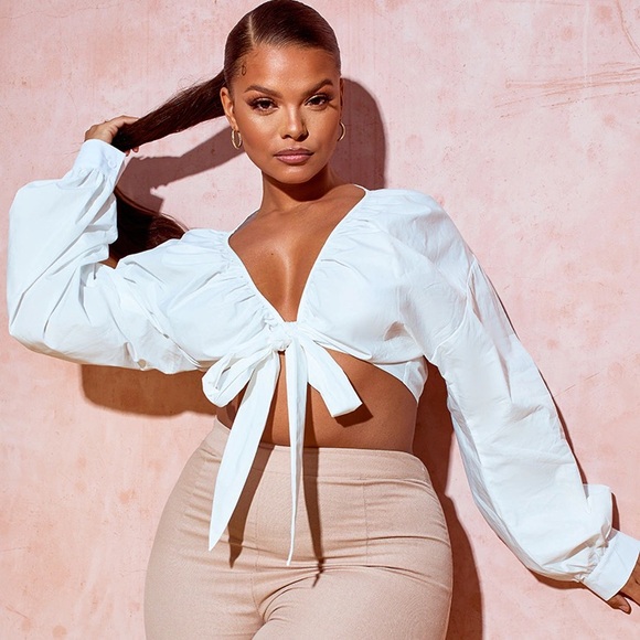 PrettyLittleThing Tops - NWT PRETTYLITTLETHING Plus White Tie Front Ruched Blouse